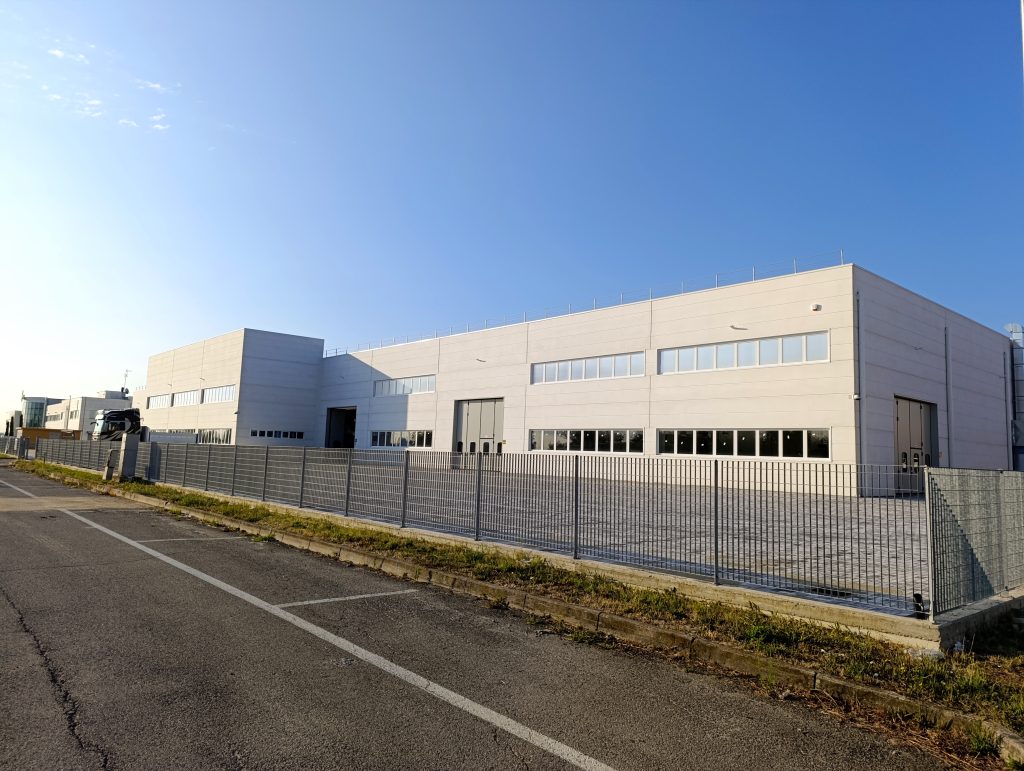 Azienda 7 1000044426